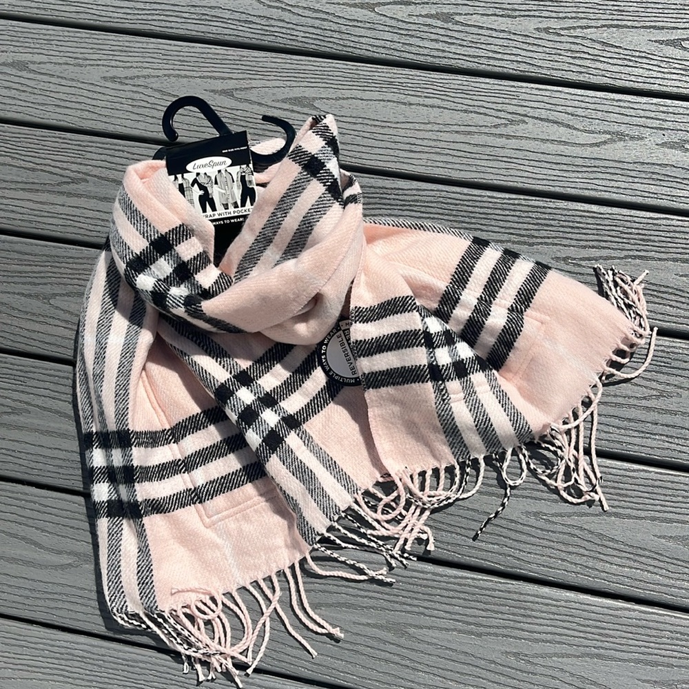 Pink Plaid Large Wrap Scarf with Pockets